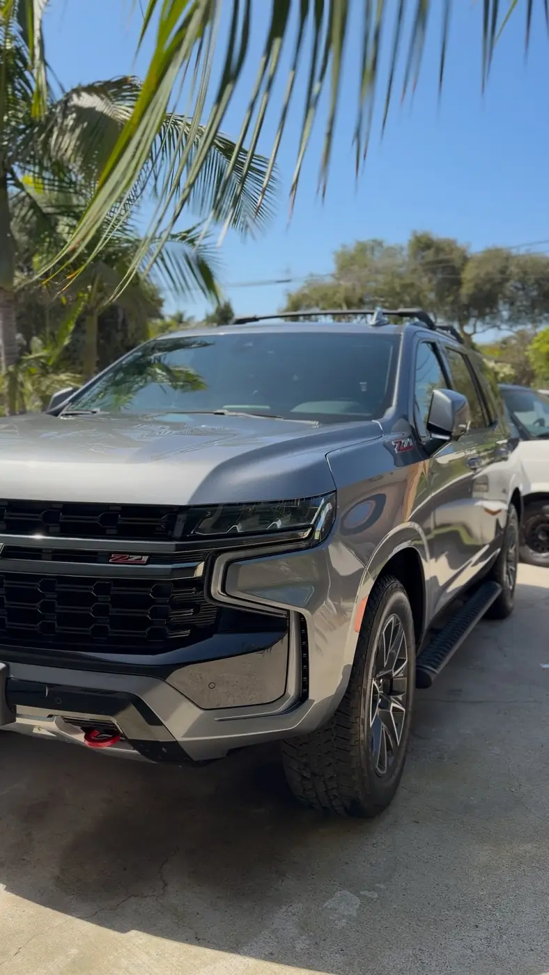 Grey Chevy Tahoe Z71, washed